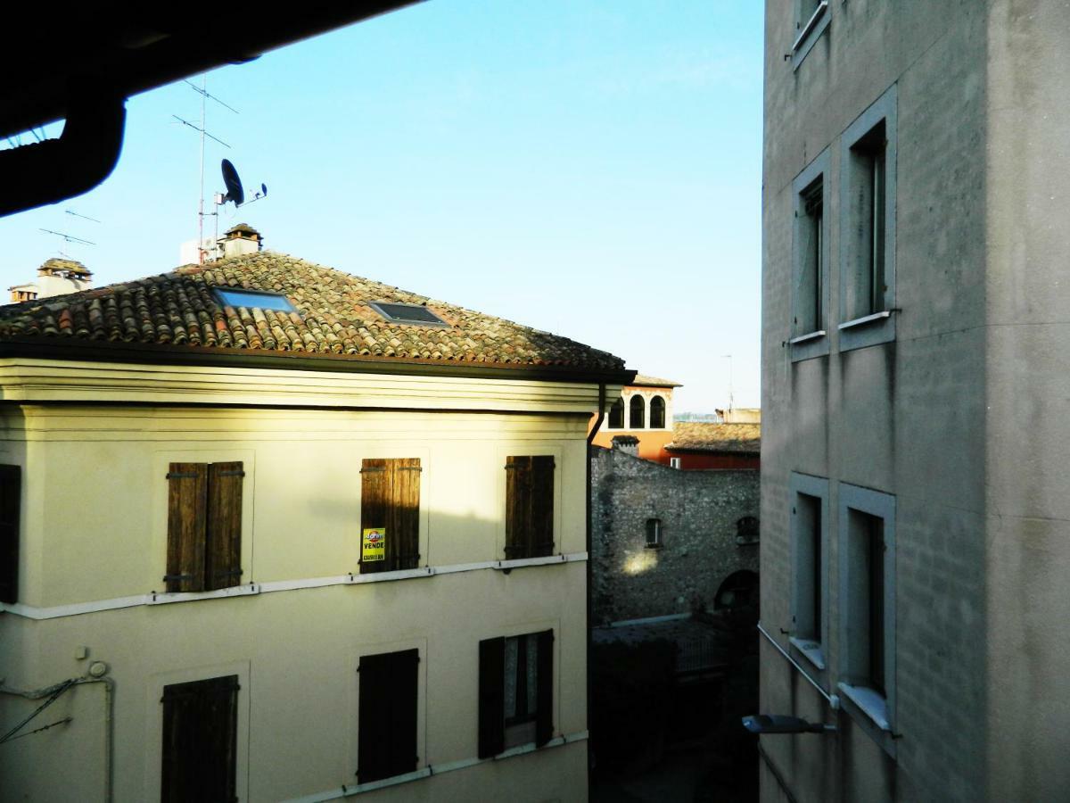 Moaa - Modern Art Apartment Desenzano del Garda Luaran gambar